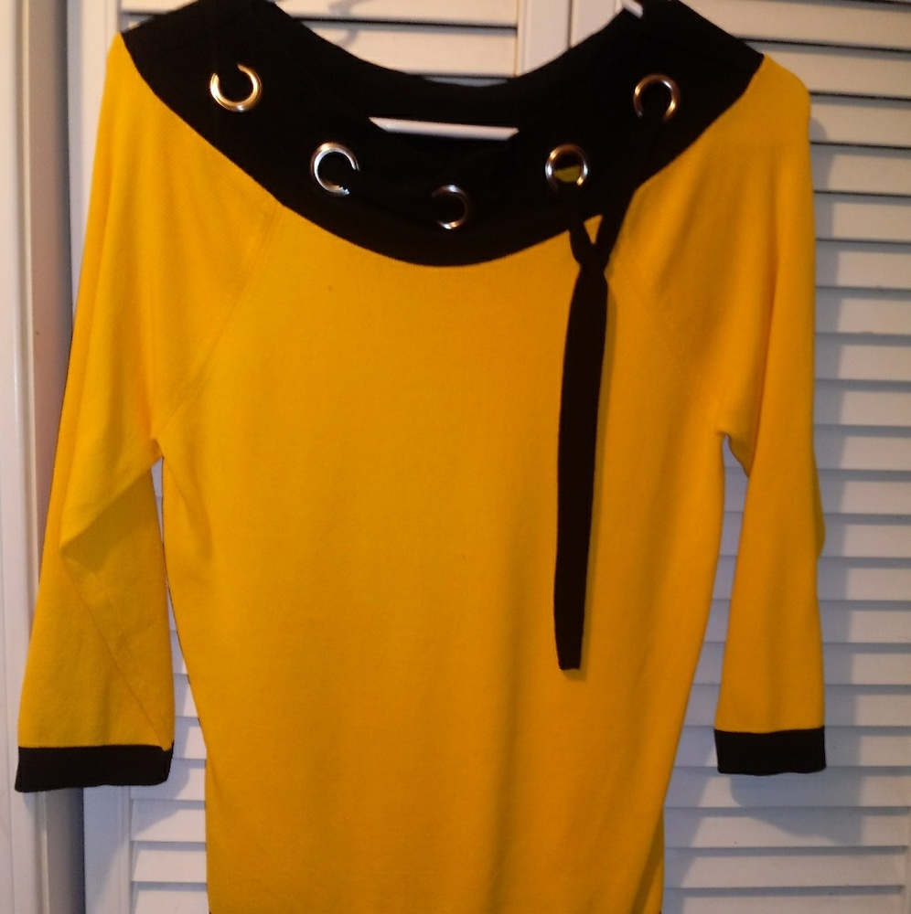 Woman's Blouse